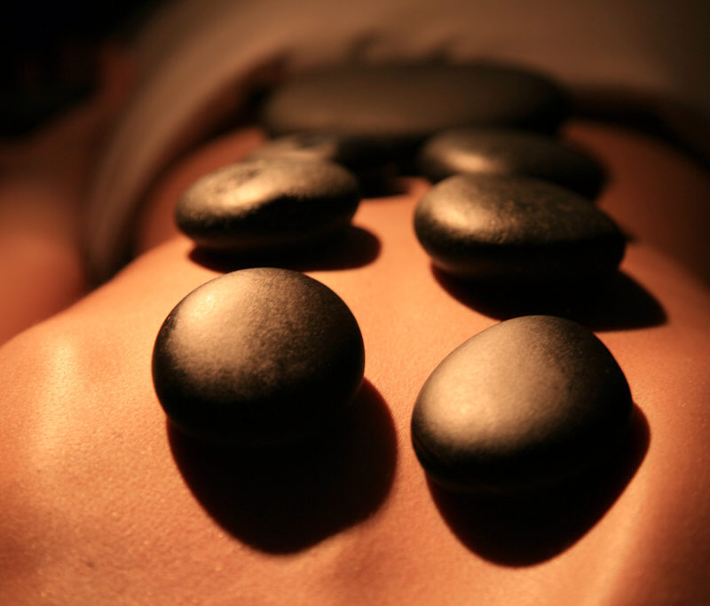What You Need to Know About Hot Stone Massages